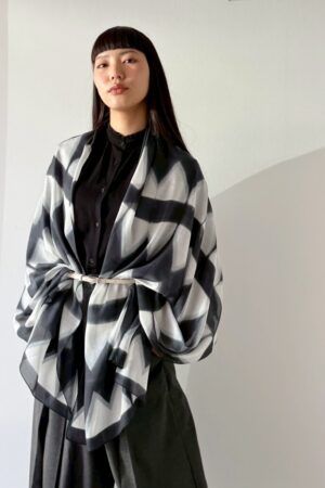 ストール「二つ組み合わせ鱗」大判