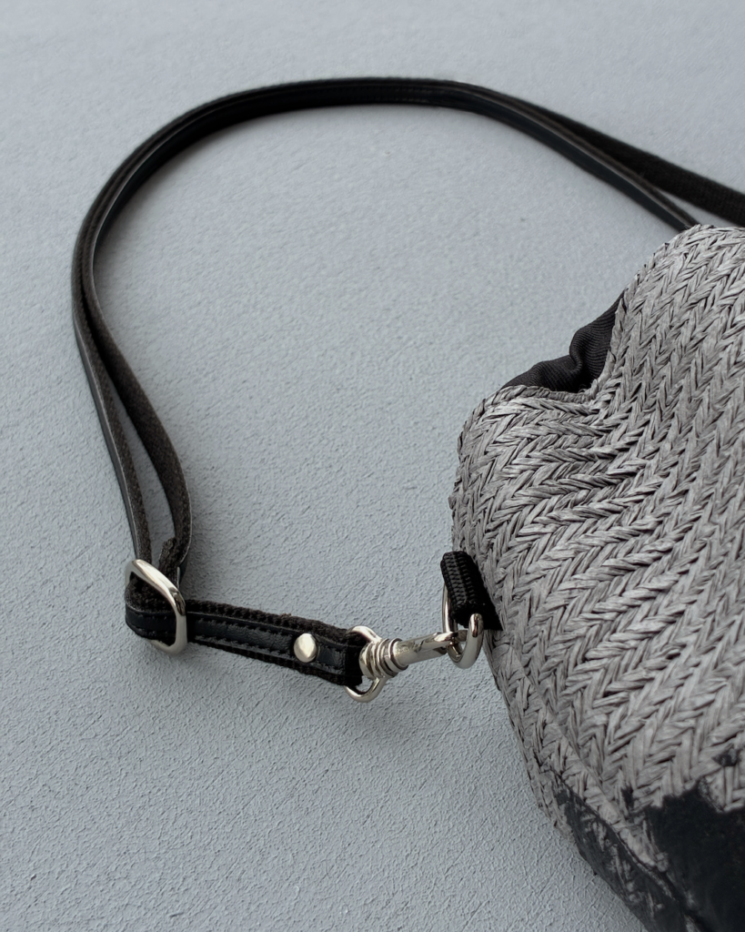 BASE_Buddy Mini drawstring25
